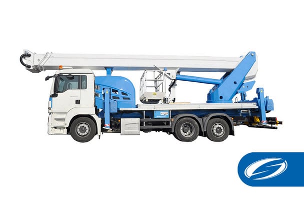 nacelle télescopique sur camion 51TJ nacelle télescopique sur camion 51TJ